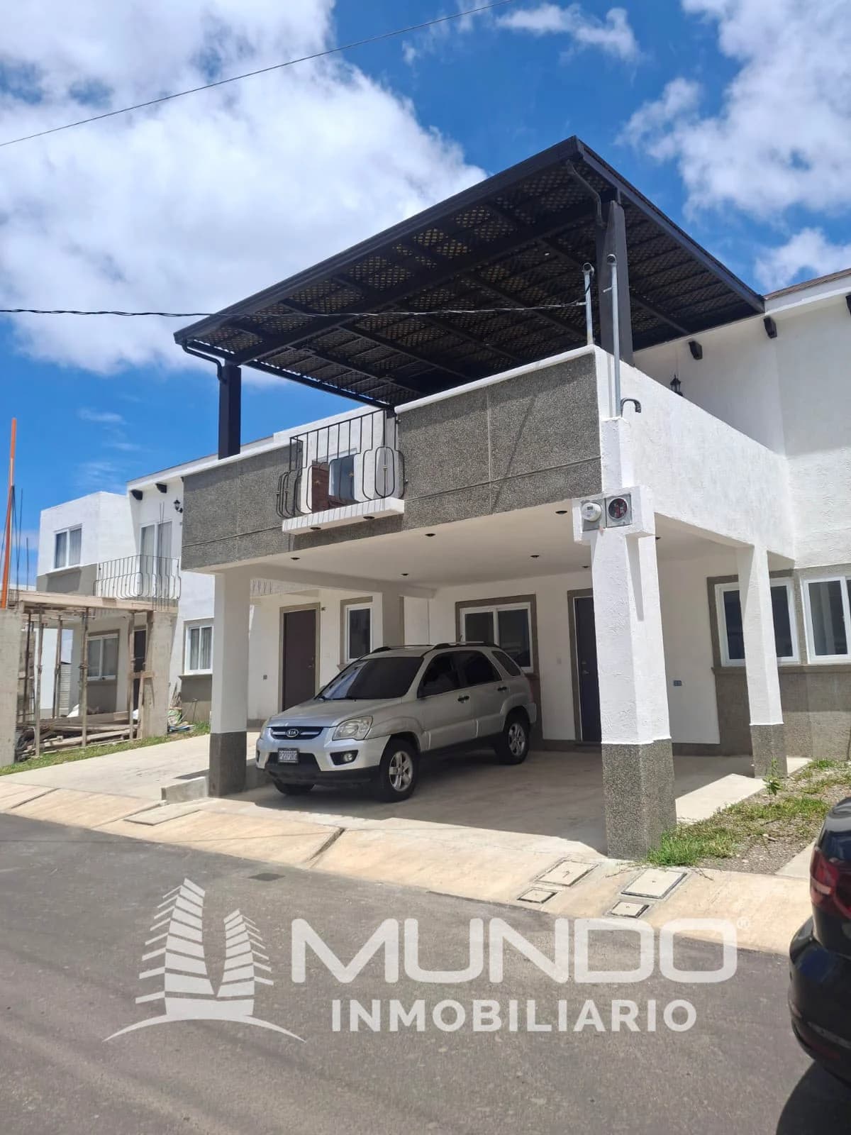 Casa de 3 dormitorios, 100m², en Alquiler en Departamento de Guatemala
