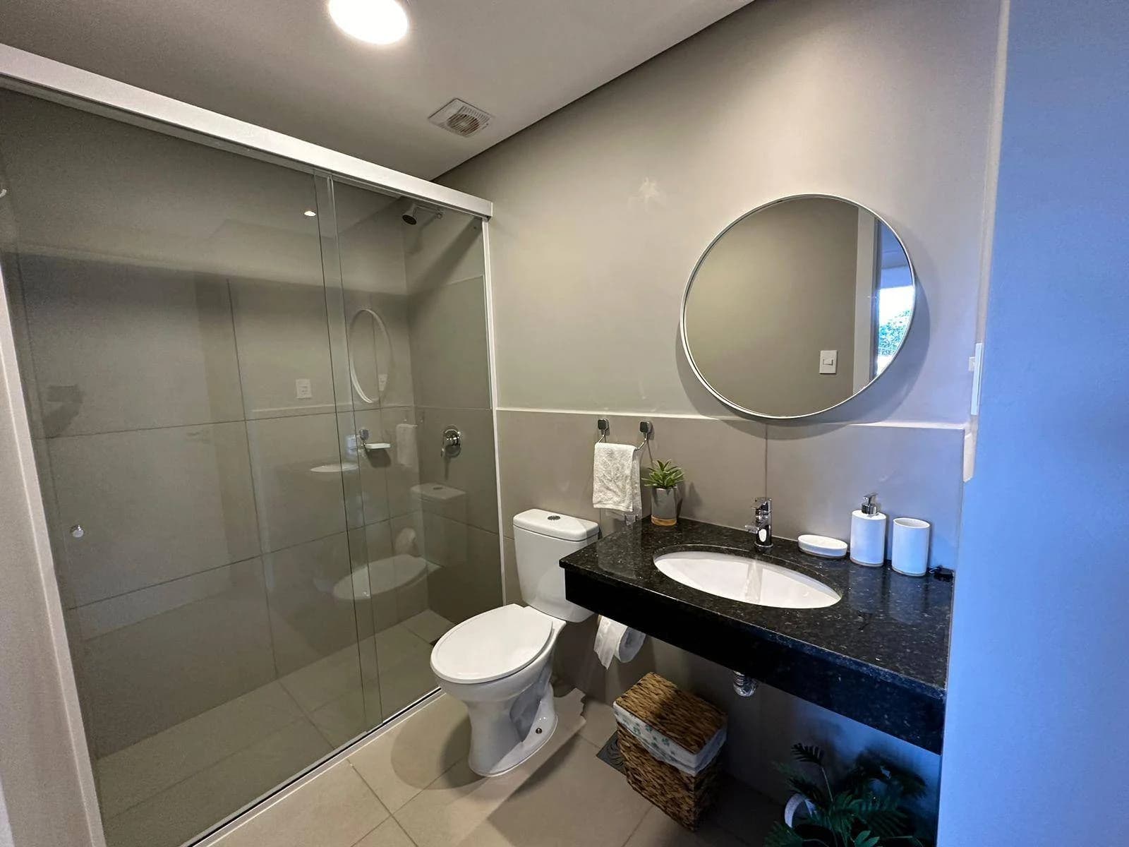 Apartment for sale with parking in Barrio América - Image 6