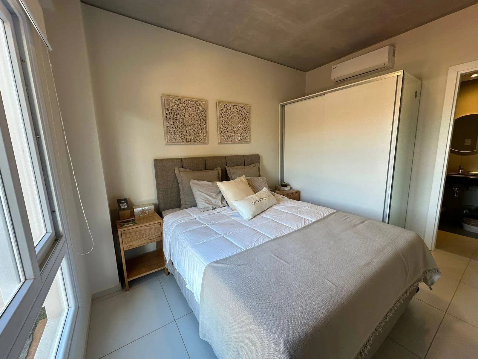 Apartment for sale with parking in Barrio América - Image 11