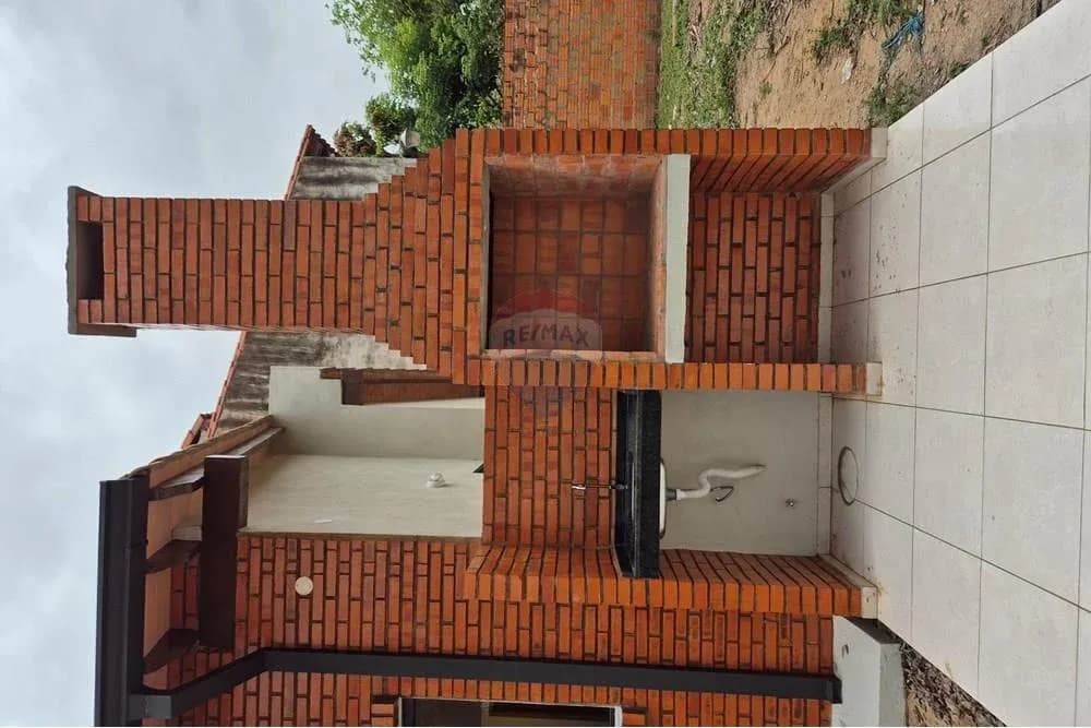 Casa de 2 dormitorios en Venta en San Lorenzo, Presidente Franco - Image 15