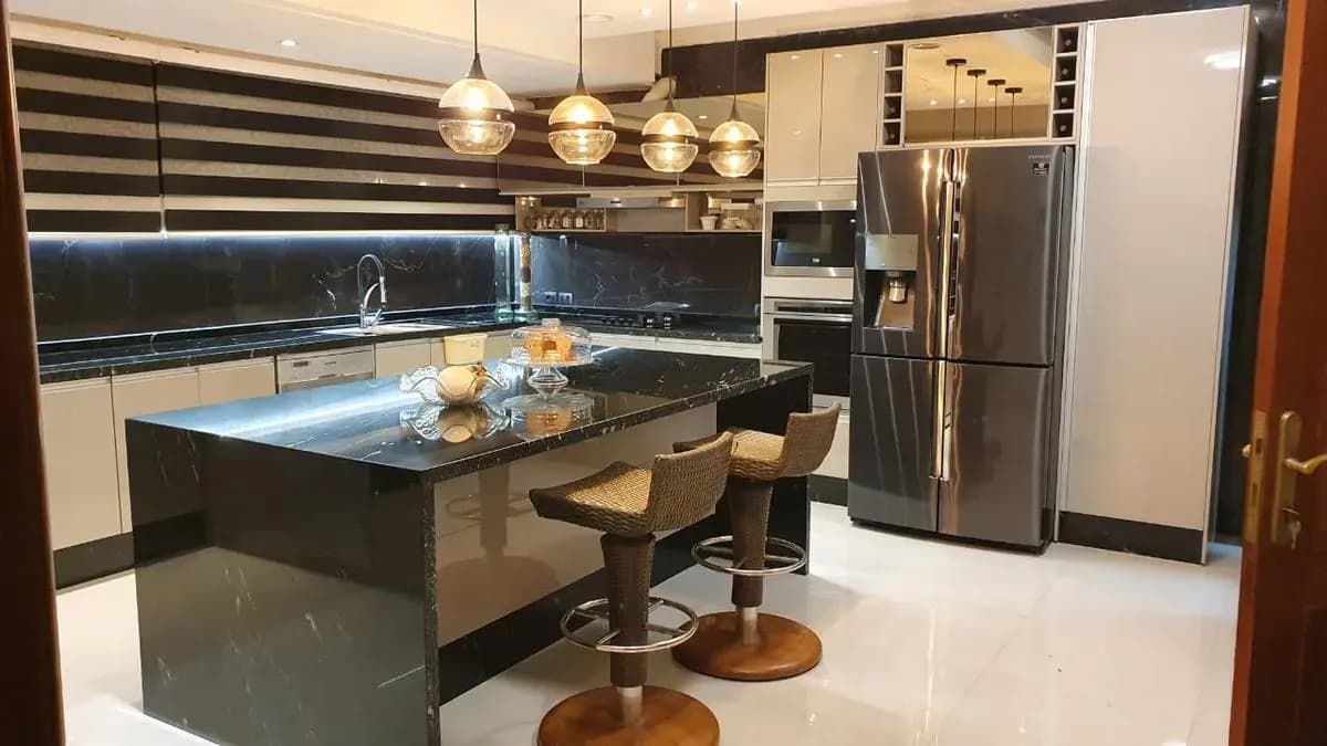 4-Bedroom House for Sale in Los Laureles, Lambaré - Image 19
