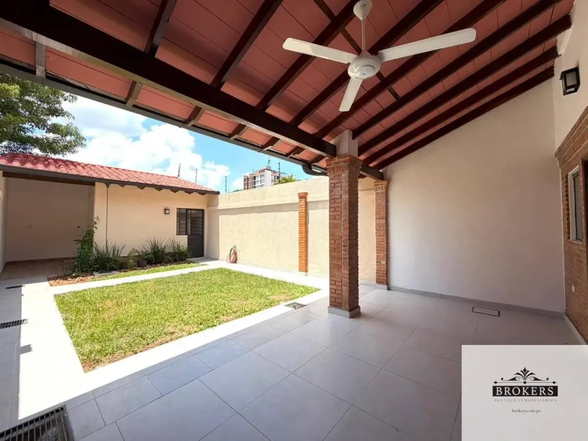 3-Bedroom House for Rent in Domingo Savio, Fernando de la Mora