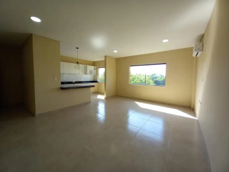 Departamento de 1 dormitorio en Venta en Laurelty, Luque - Image 3