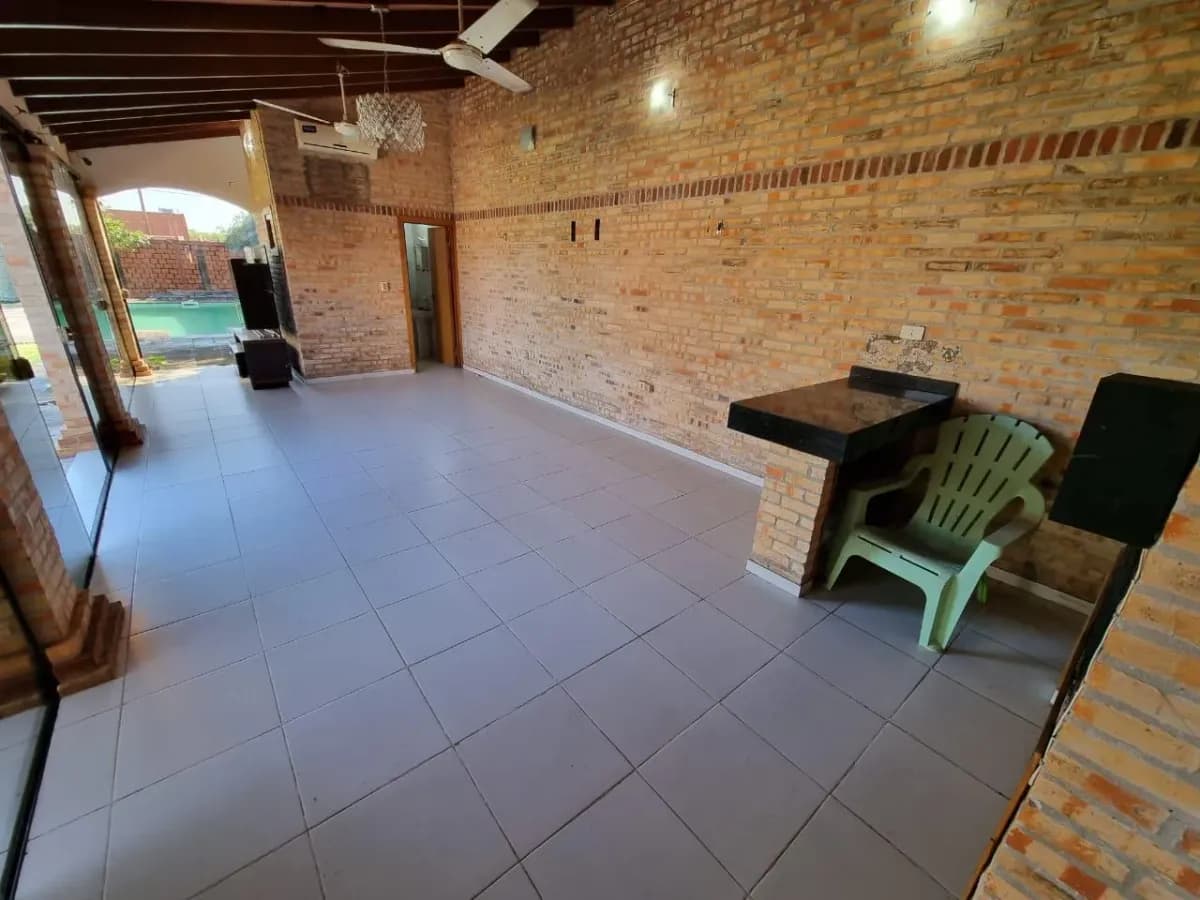 Terreno de 200m² à Venda em Limpio - Image 12