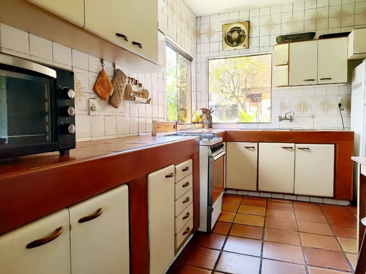 5-Bedroom House for Sale in Santo Domingo, Asunción - Image 9