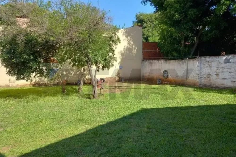 Casa de 2 dormitórios à Venda em Areguá - Image 9
