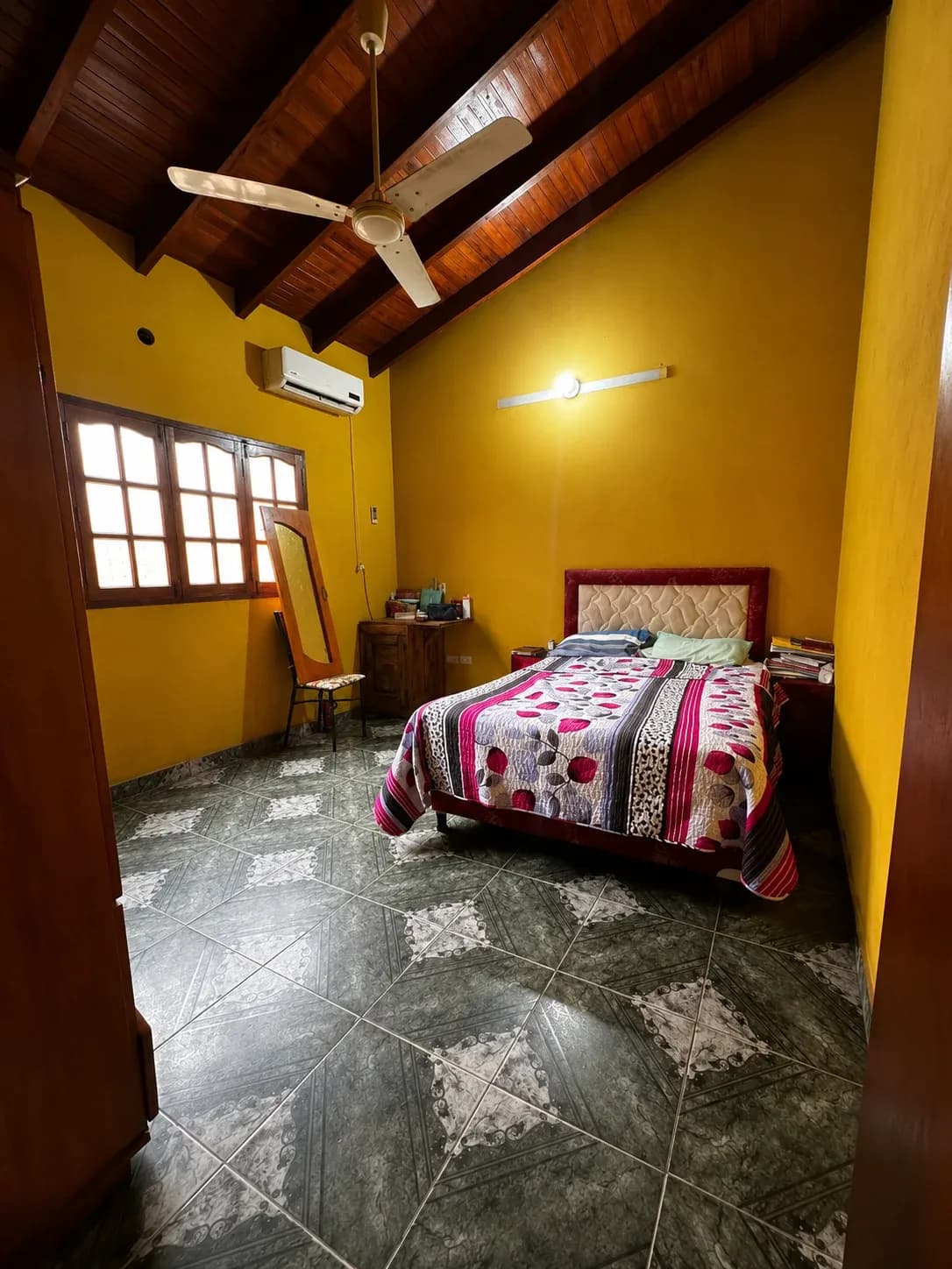 4-Bedroom House, 105m², for Sale in Coronel Oviedo, Coronel Oviedo - Image 7