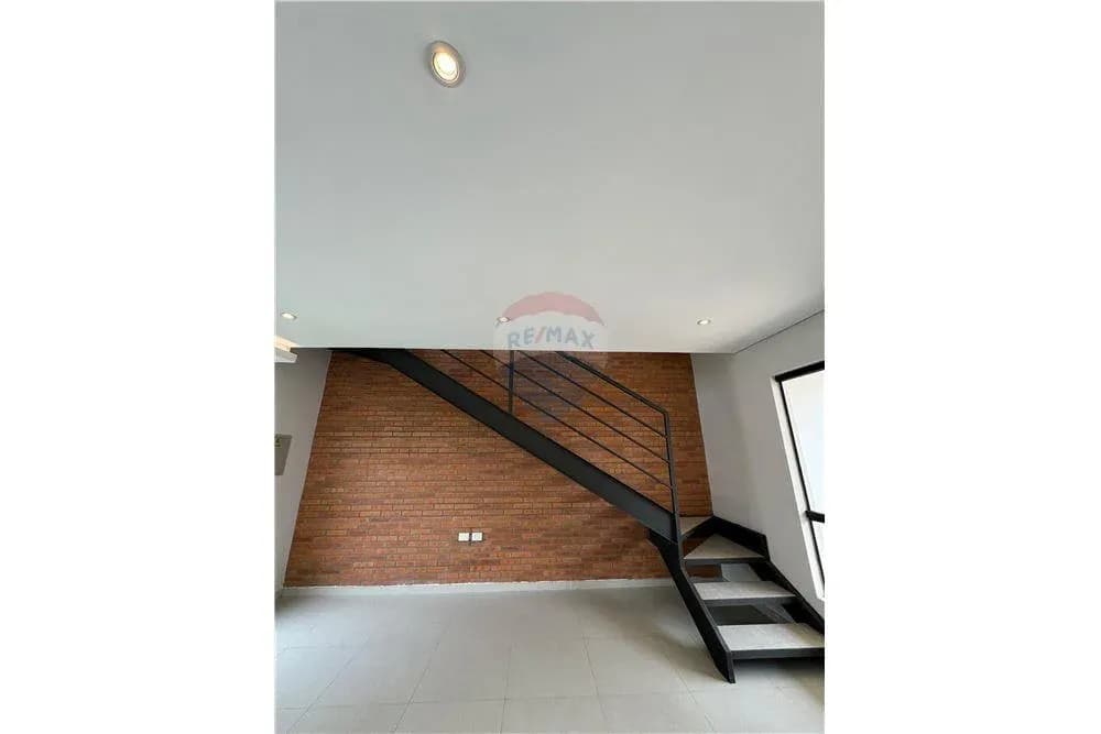 3-Bedroom House for Sale in Loma Merlo, Luque - Image 11