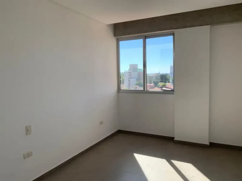 Departamento de 2 dormitorios en Venta en Ciudad Nueva, Lambaré - Image 3