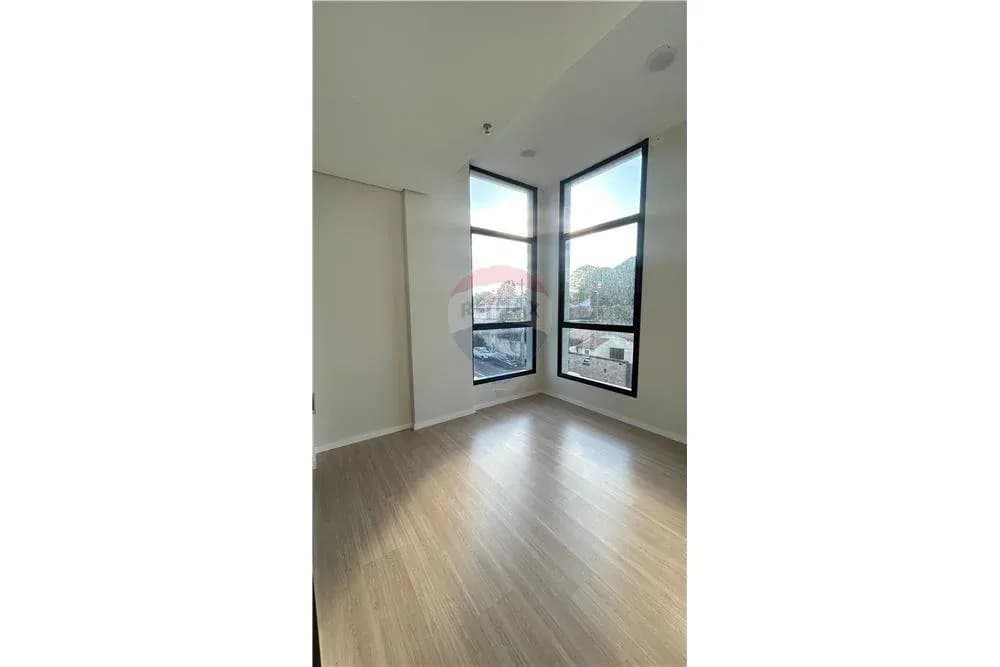 Apartamento de 1 quarto à Venda em Recoleta, Asunción - Image 4