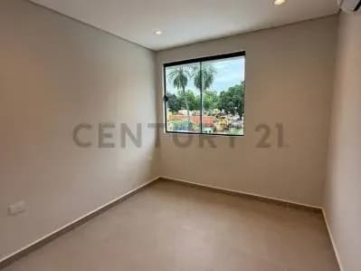 4-Bedroom House for Sale at Heisecke Construction, Luque - Image 18