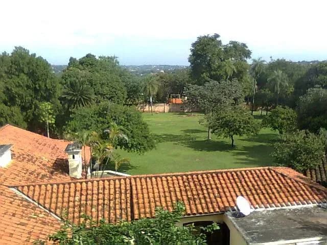 Terreno de 4,875m² en Venta en Hipodrómo, Lambaré - Image 2
