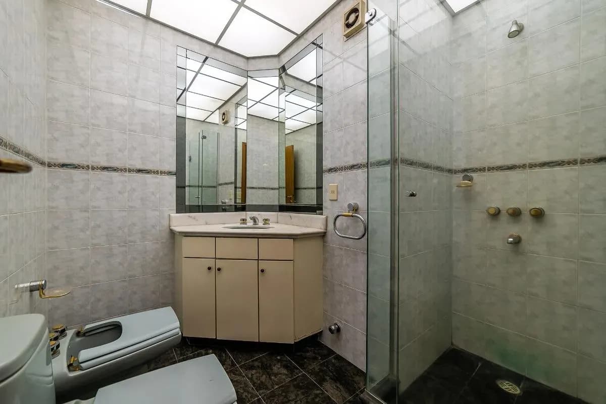 Departamento de 4 dormitorios en Venta en San Roque, Lambaré - Image 19