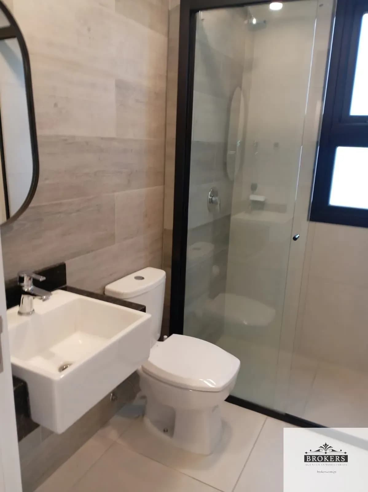 2-Bedroom Apartment for Rent in Villa Aurelia, Asunción - Image 6