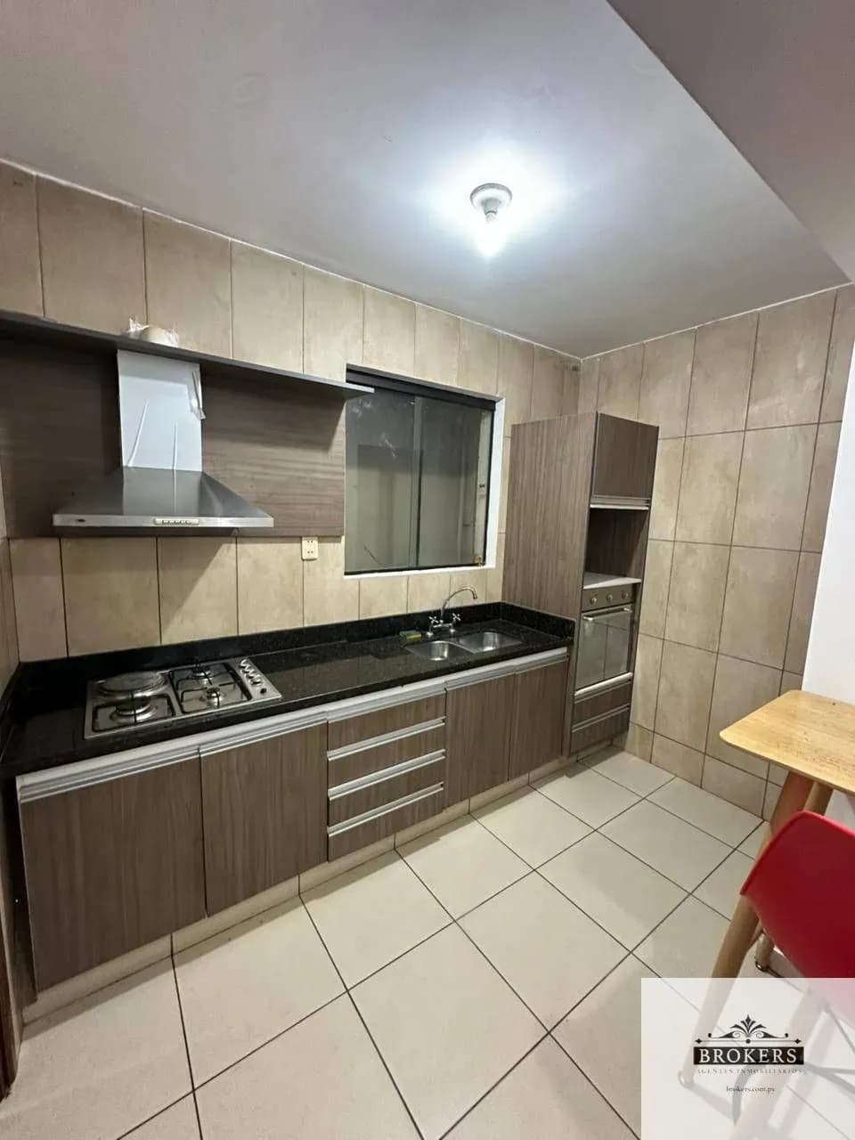 2-Bedroom Apartment for Sale in Mburicaó, Asunción - Image 4