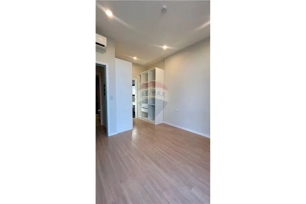 2-Bedroom Apartment for Sale in Recoleta, Asunción - Image 13