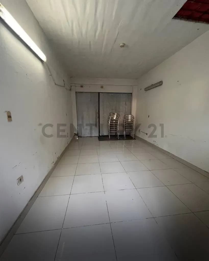 Local Comercial de 350m² en Venta en Ciudad Nueva, Asunción