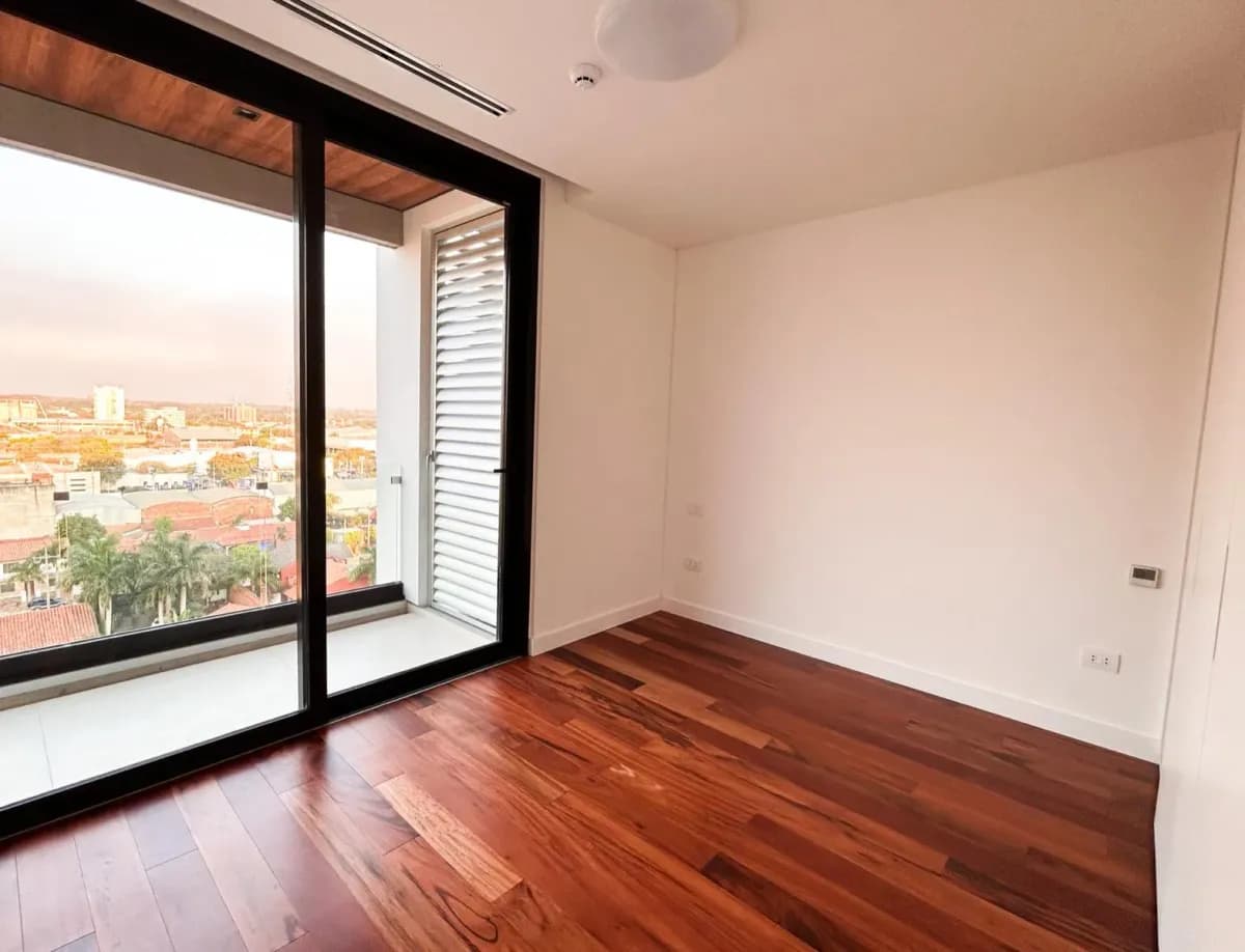 Departamento de 3 dormitorios en Venta en San Jorge, Asunción - Image 14