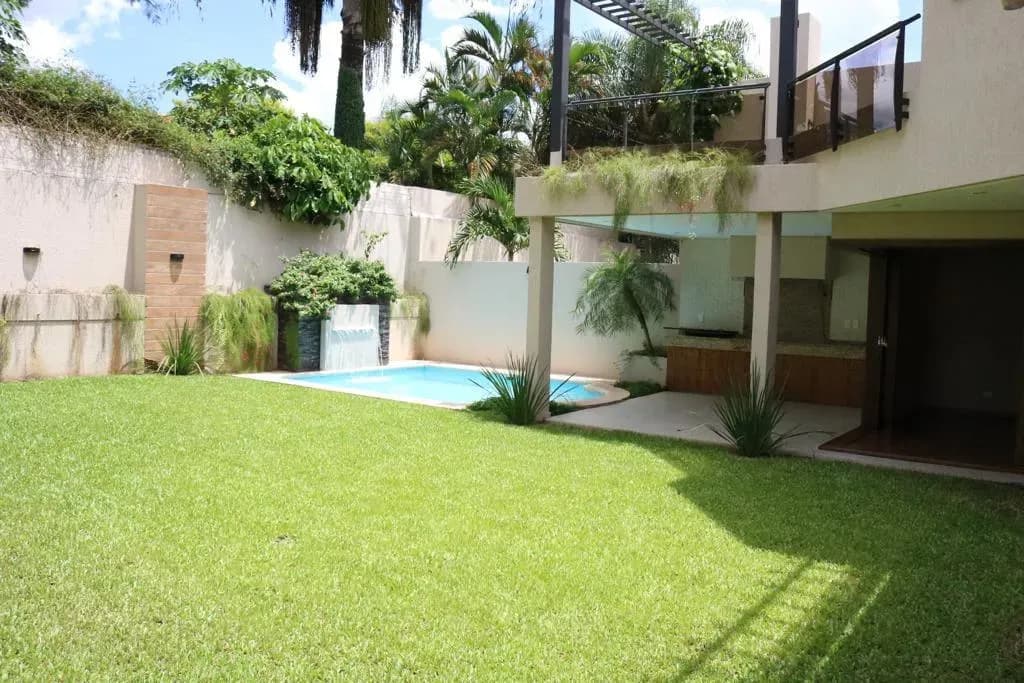 3-Bedroom House for Sale in Santo Domingo, Asunción - Image 11