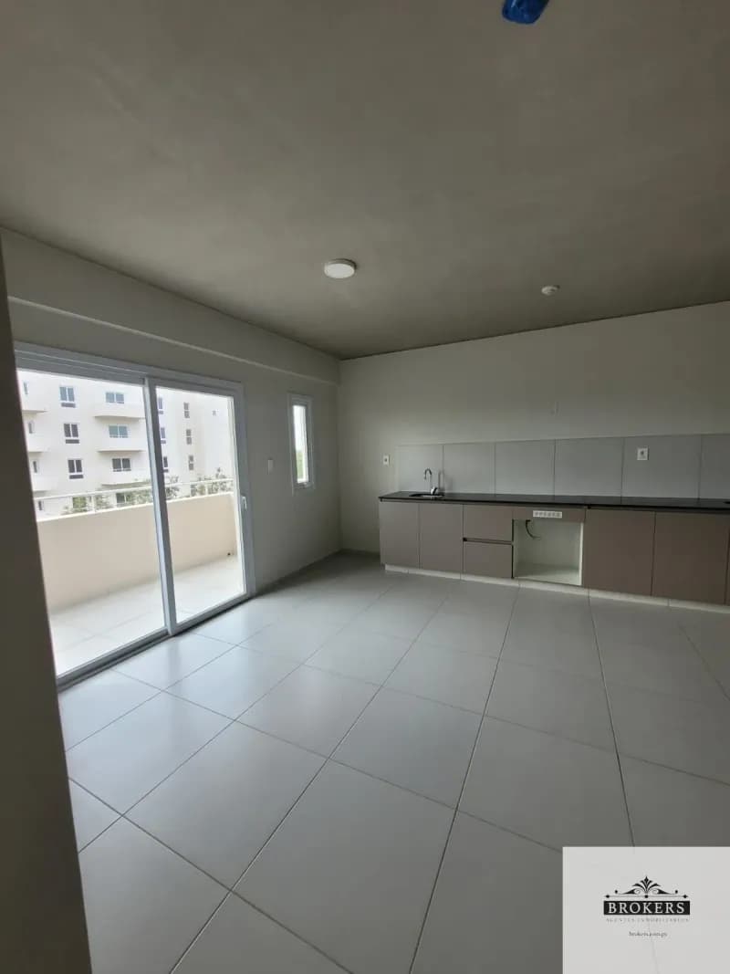 2-Bedroom Apartment for Sale in Loma Merlo, Luque - Image 4