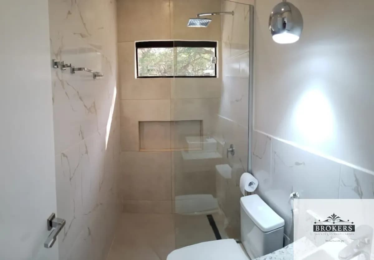 Casa de 4 quartos à Venda em Loma Merlo, Luque - Image 17