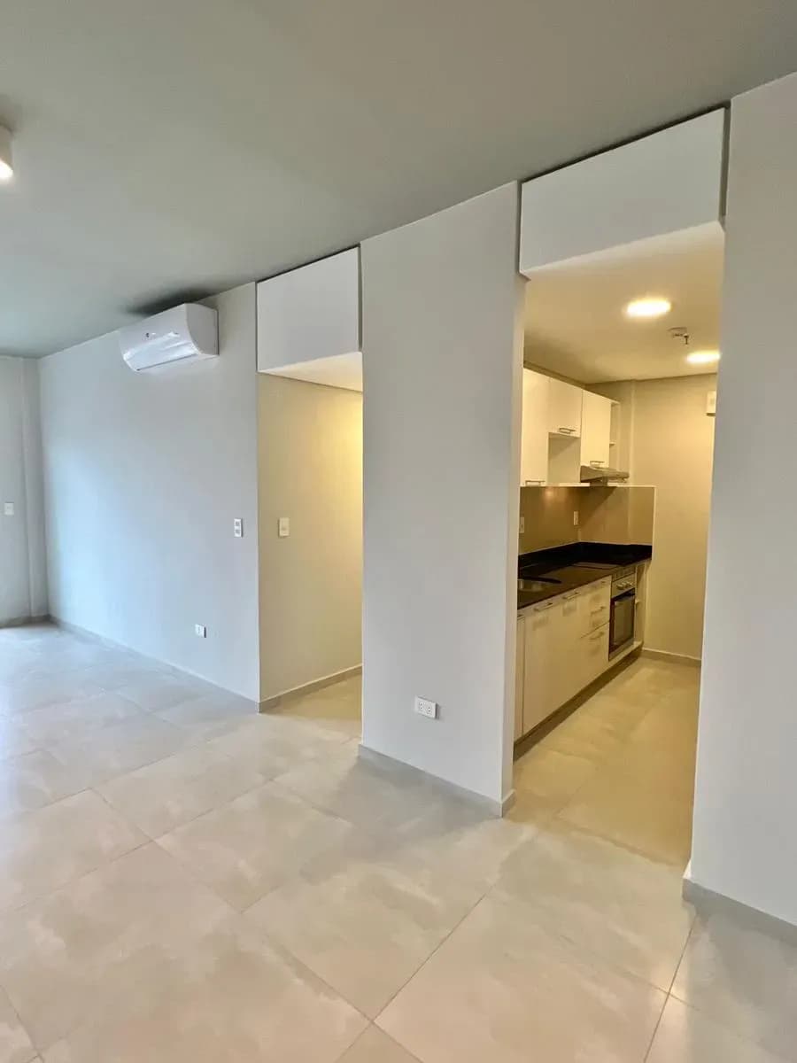 2-Bedroom Apartment for Sale in Mburicaó, Asunción - Image 5