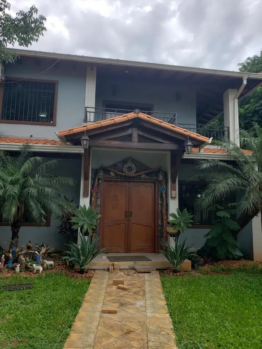 4-Bedroom House for Sale in Villa Ofelia, Fernando de la Mora