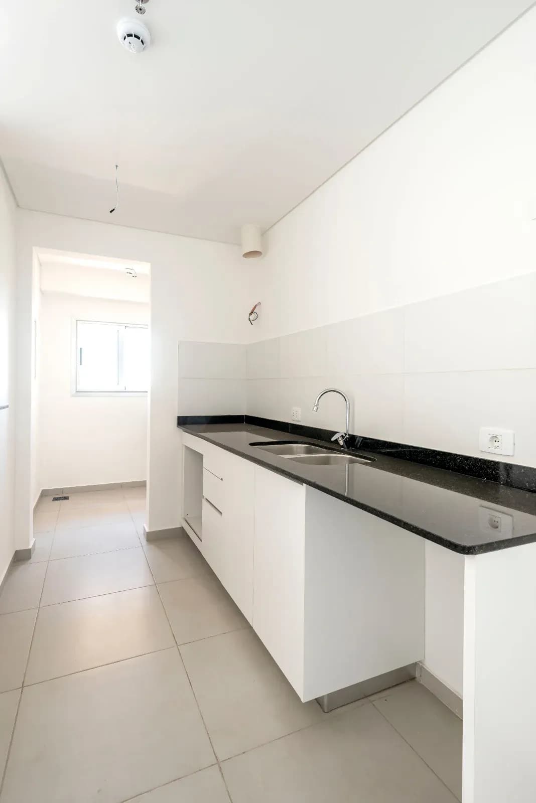 Apartment for sale with garage in Mcal. Estigarribia - Image 5