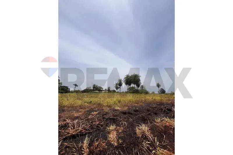Terreno de 2,385m² en Venta en Don Bosco, Ciudad del Este - Image 4