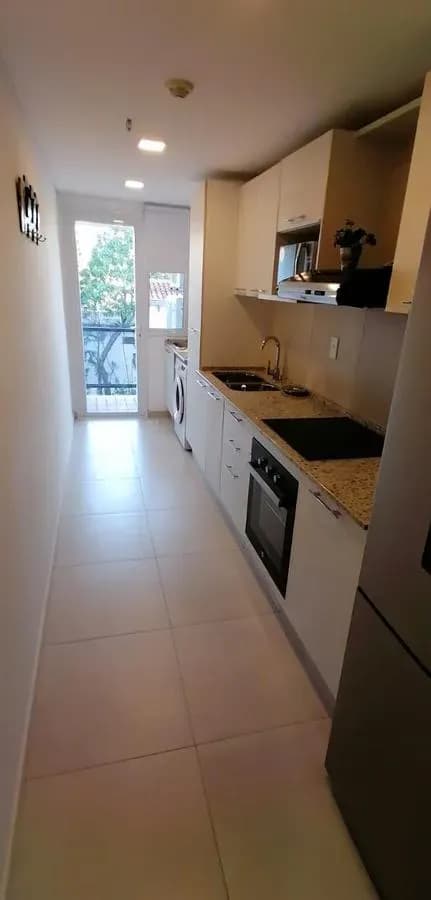 2-Bedroom Apartment for Sale in La Encarnación, Lambaré - Image 6