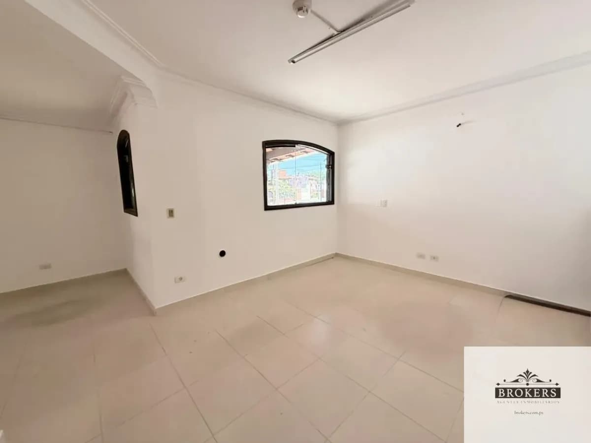Office of 700m² for Rent in Santo Domingo, Asunción - Image 18
