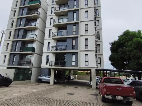 3-Bedroom Apartment for Sale in Campo Grande, Luque - Image 2