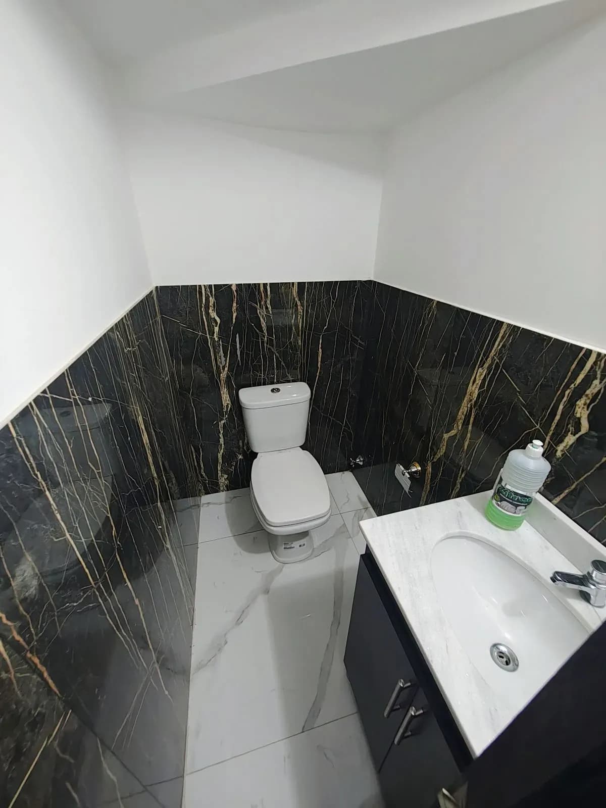 Casa de 3 dormitorios en Venta en Limpio 480 M2 TERRENO CERCA DEL NUEVO SHOPPING PLAZA NORTE - Image 14