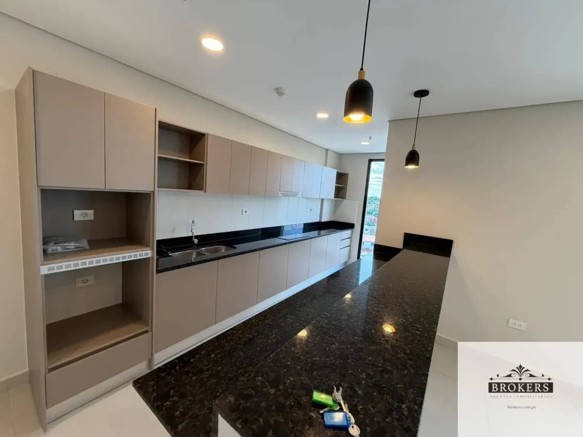 Departamento de 3 dormitorios en Alquiler en Salvador del Mundo, Asunción - Image 4