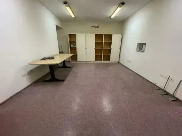 Commercial Space of 500m² for Sale in Vista Alegre, Asunción - Image 5
