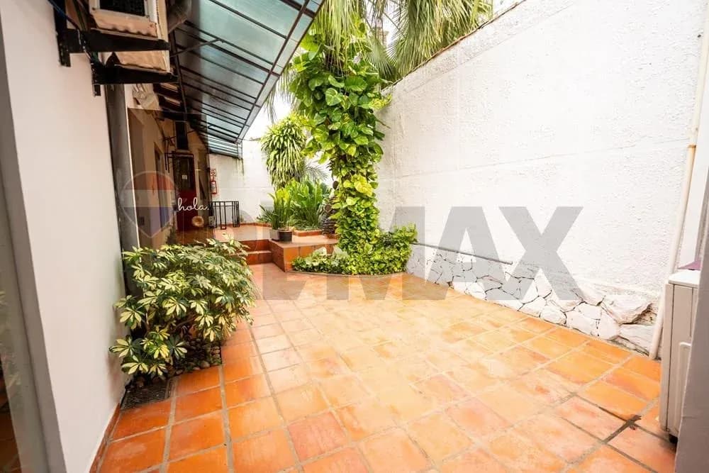 Office of 300m² for Rent in Las Mercedes, Asunción - Image 29