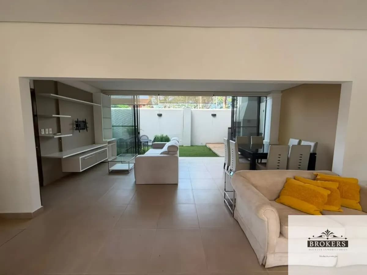 Casa de 3 dormitorios en Alquiler en Primer Barrio, Luque - Image 7