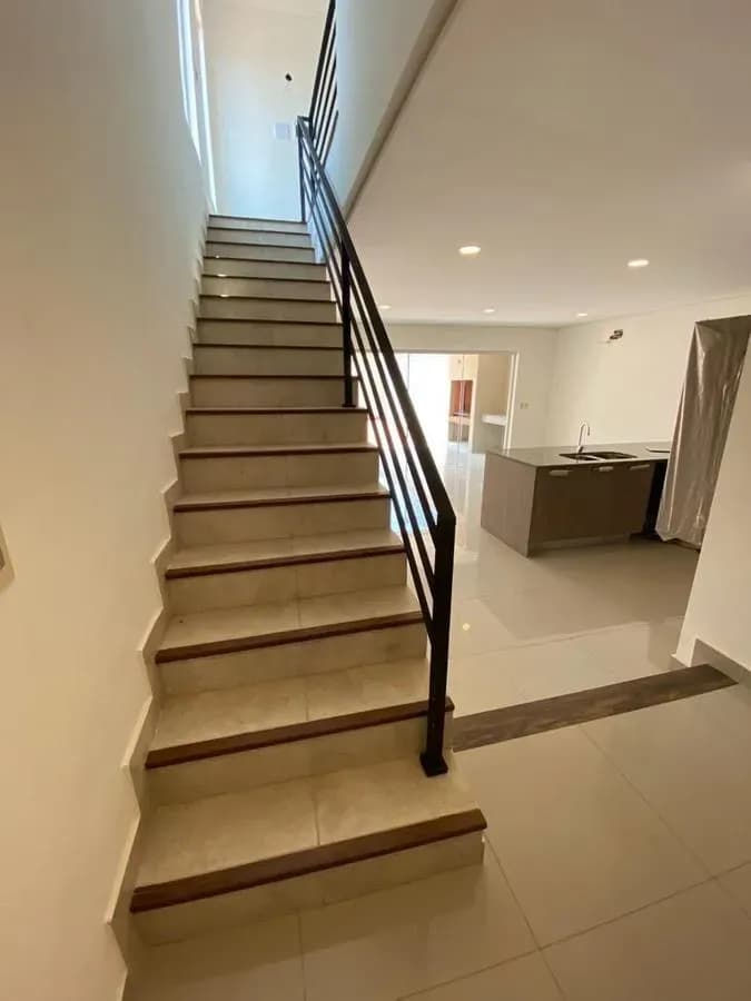 Casa de 3 dormitorios en Venta en Villa Cerro Corá, Lambaré - Image 3