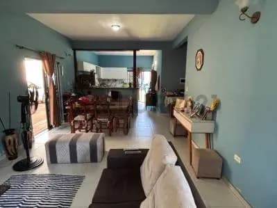 2-Bedroom House for Sale in San Luis, Mariano Roque Alonso - Image 5