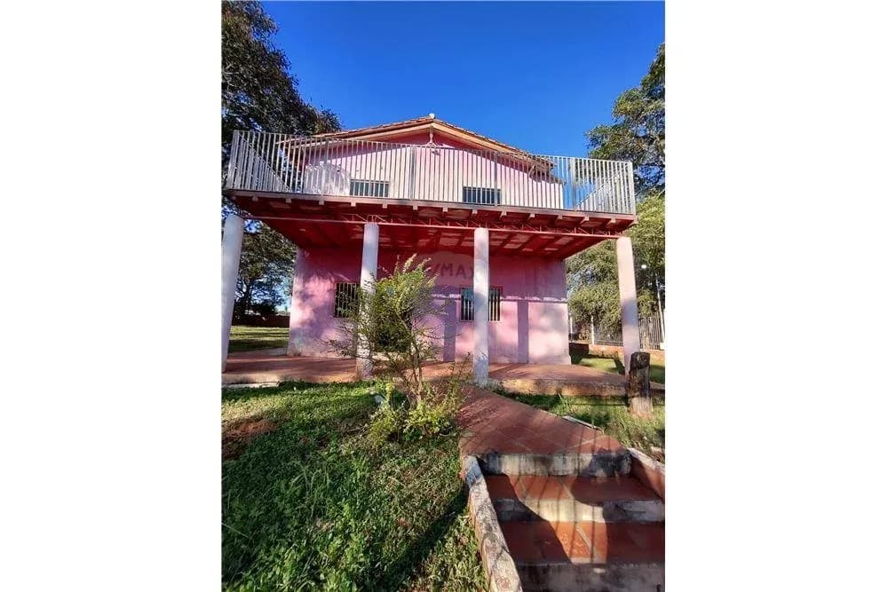 Casa de 4 dormitorios en Venta en Valle Pucú, Areguá