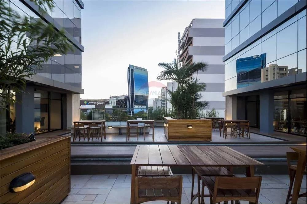 Local Comercial de 80m² en Venta en Las Lomas (Carmelitas), Asunción - Image 8