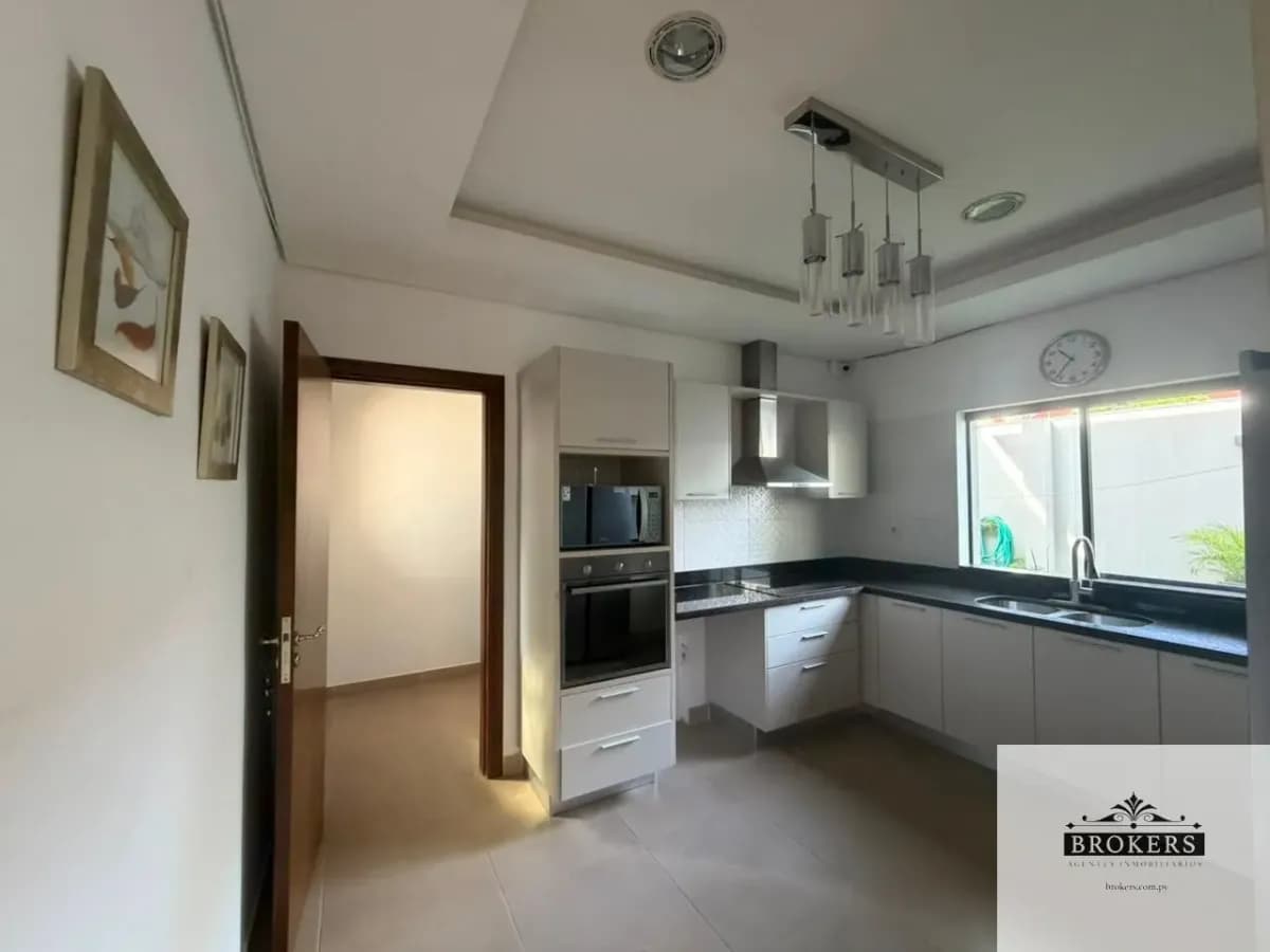 Casa de 3 dormitorios en Alquiler en Primer Barrio, Luque - Image 6