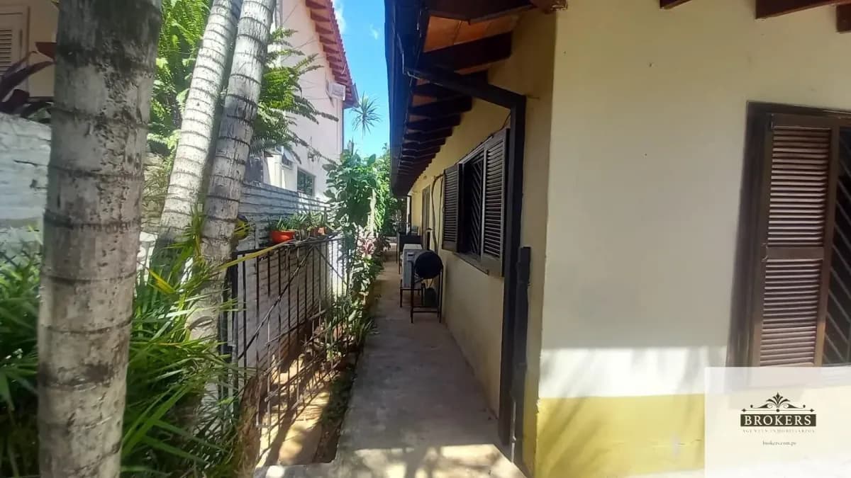 Casa de 3 dormitorios en Venta en Hipodrómo, Lambaré - Image 7