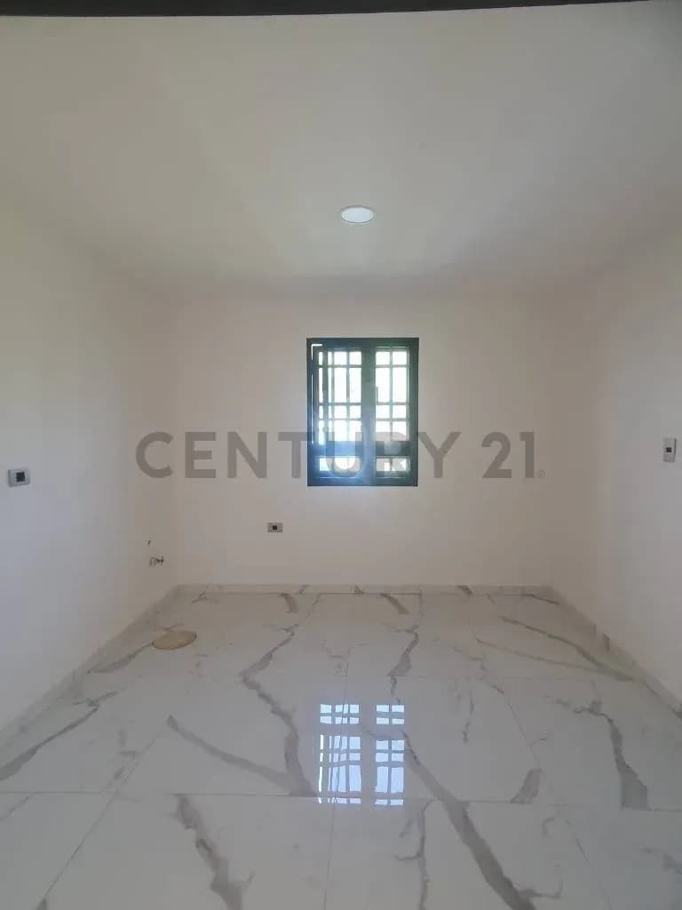 Casa de 3 dormitorios en Venta en Limpio - Image 19