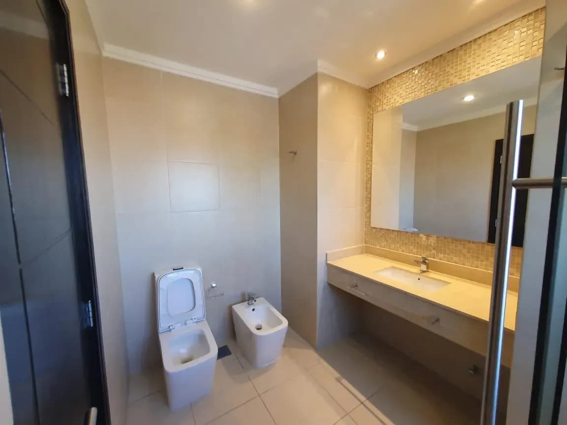Departamento de 3 dormitorios en Venta en Carmelitas, Asunción - Image 8