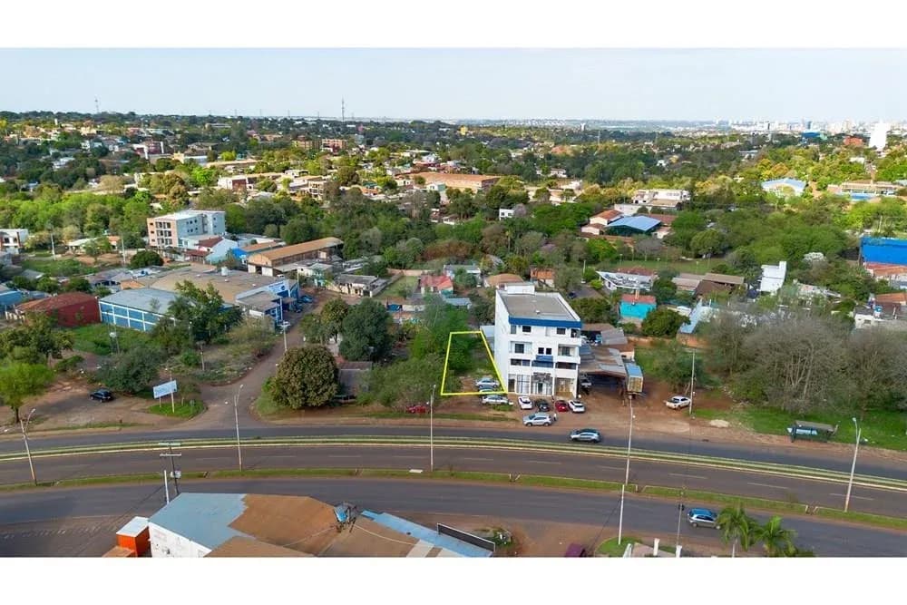 Terreno de 528m² en Venta en Carolina, Ciudad del Este - Image 9