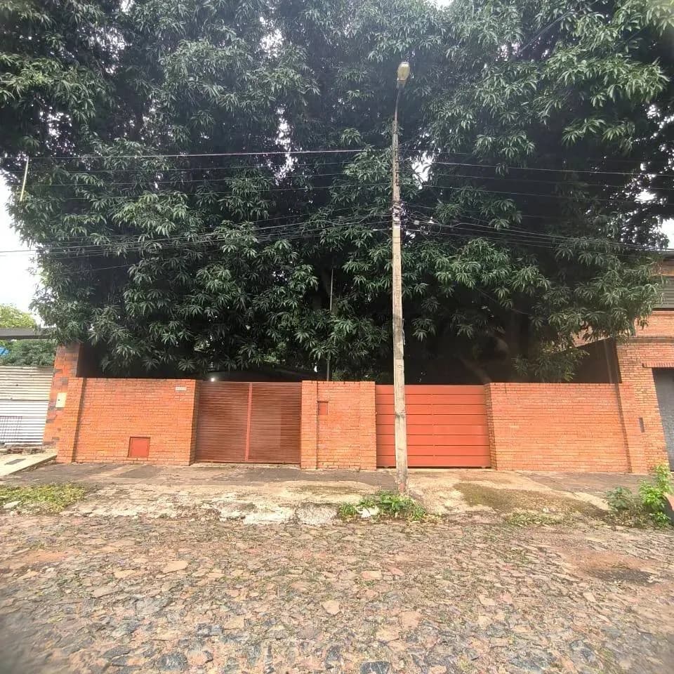 448m² Lot for Sale in Villa Aurelia, Asunción