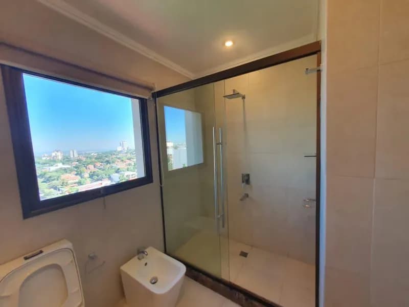Departamento de 3 dormitorios en Venta en Las Lomas (Carmelitas), Asunción - Image 5