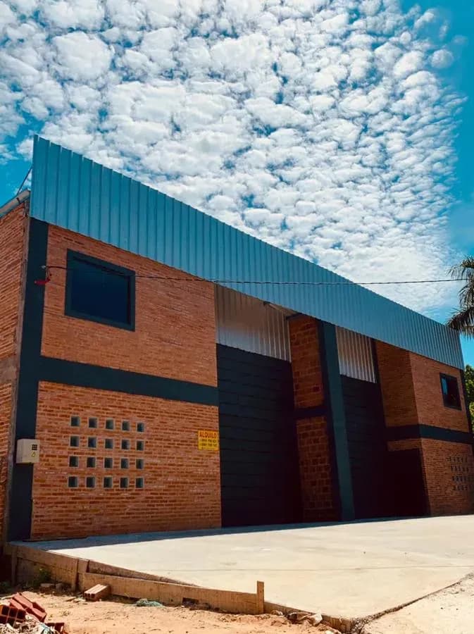 Depósito de 456m² à Venda em Villa Margarita, Mariano Roque Alonso - Image 7