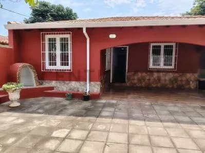 Casa de 3 dormitorios en Venta en Ypané - Image 2